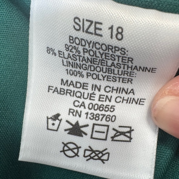 Addition Elle Sequin Mini Skirt Emerald Green - Picture 4 of 11